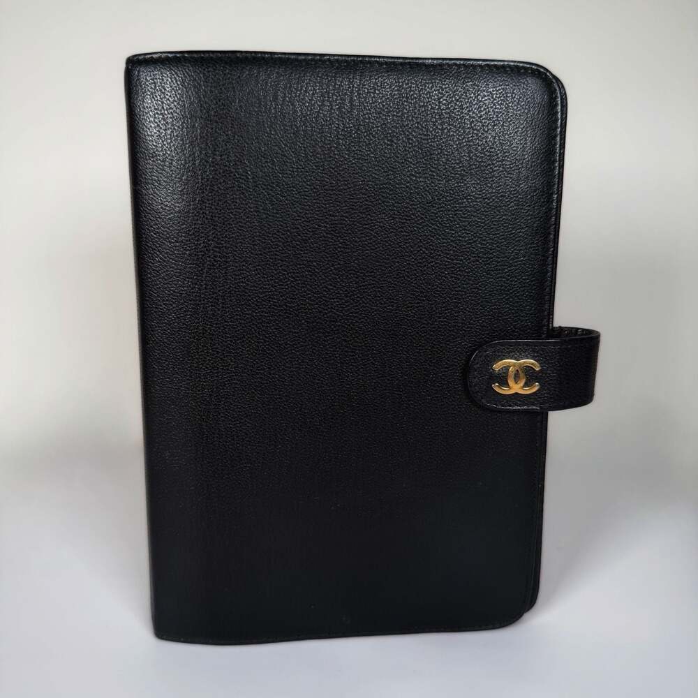 Chanel Vintage Black Caviar Leather CC 6-Ring Agenda Planner Cover